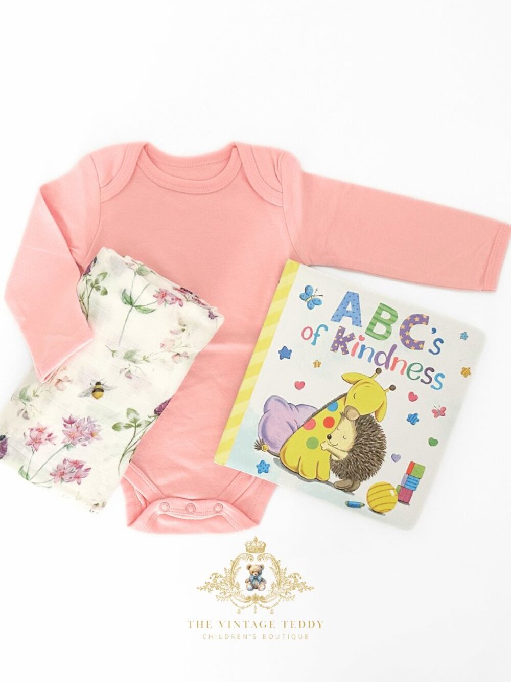 NWT Cute Baby Girls Gift Set Onesie Swaddling Blanket Children's Book Accessory